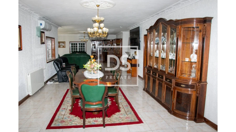 Moradia T5 para Venda em Bem Viver Foto 28