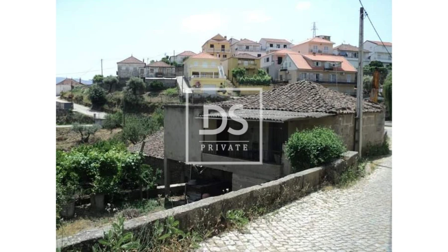 Moradia T4 para Venda em Horta da Vilariça Foto 3