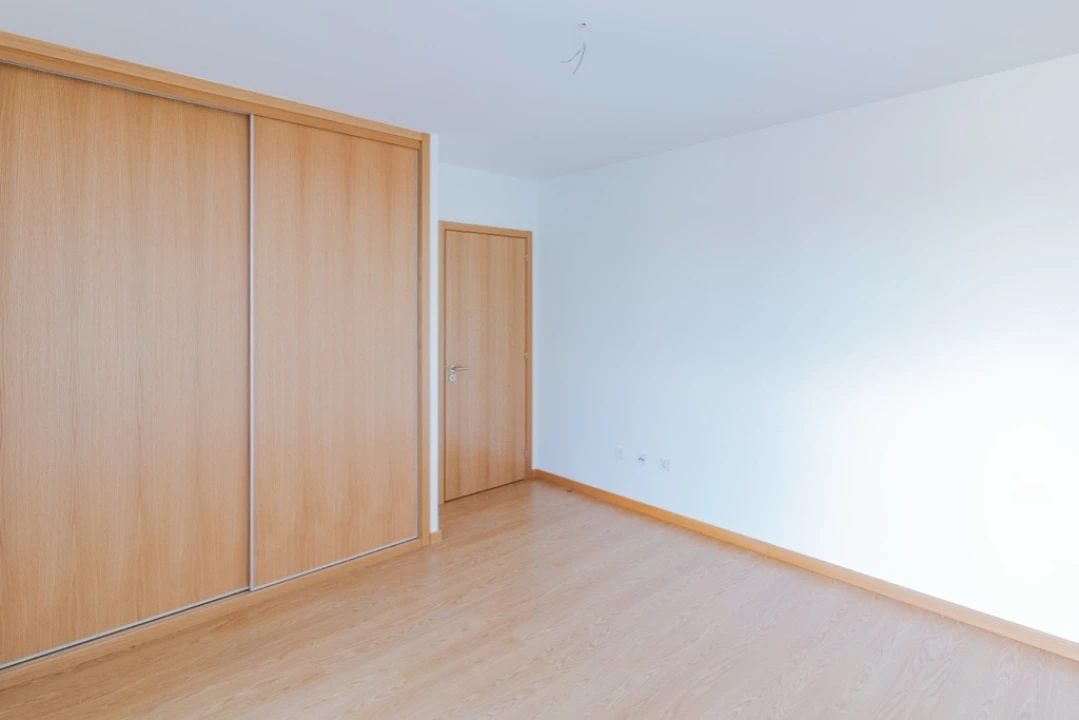 Moradia T3 para Venda em Covilhã e Canhoso Foto 7