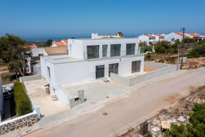 Moradia T4 para Venda em Aljezur