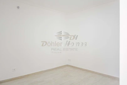 Apartamento T1 para Venda em São Vicente