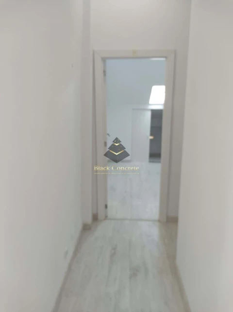 Moradia T9 para Venda em Ajuda