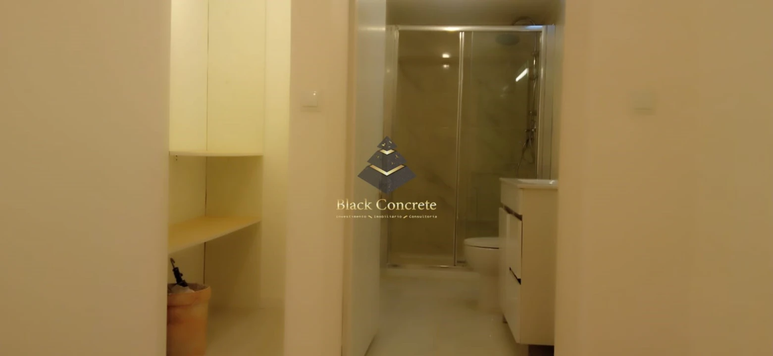 Negócio para Venda em Laranjeiro e Feijó Foto 5