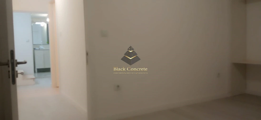 Negócio para Venda em Laranjeiro e Feijó Foto 6