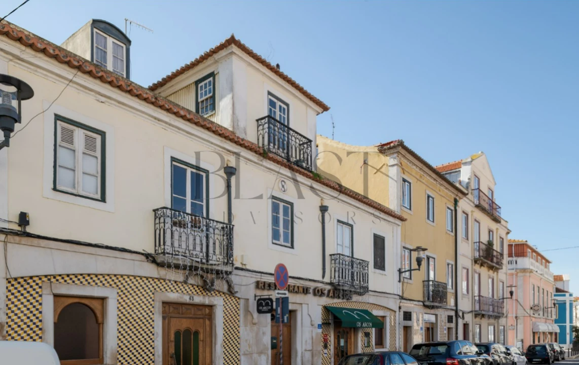 Prédio para Venda em Oeiras e São Julião da Barra, Paço de Arcos e Caxias Foto 1