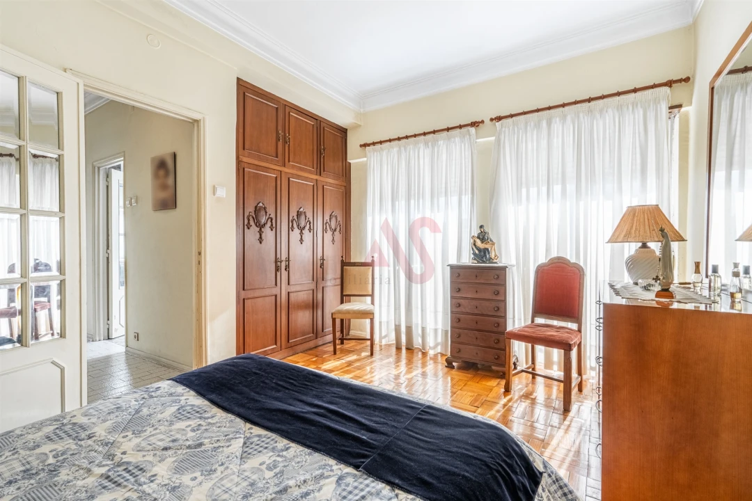 Apartamento T2 para Venda em Oliveira, São Paio e São Sebastião Foto 16