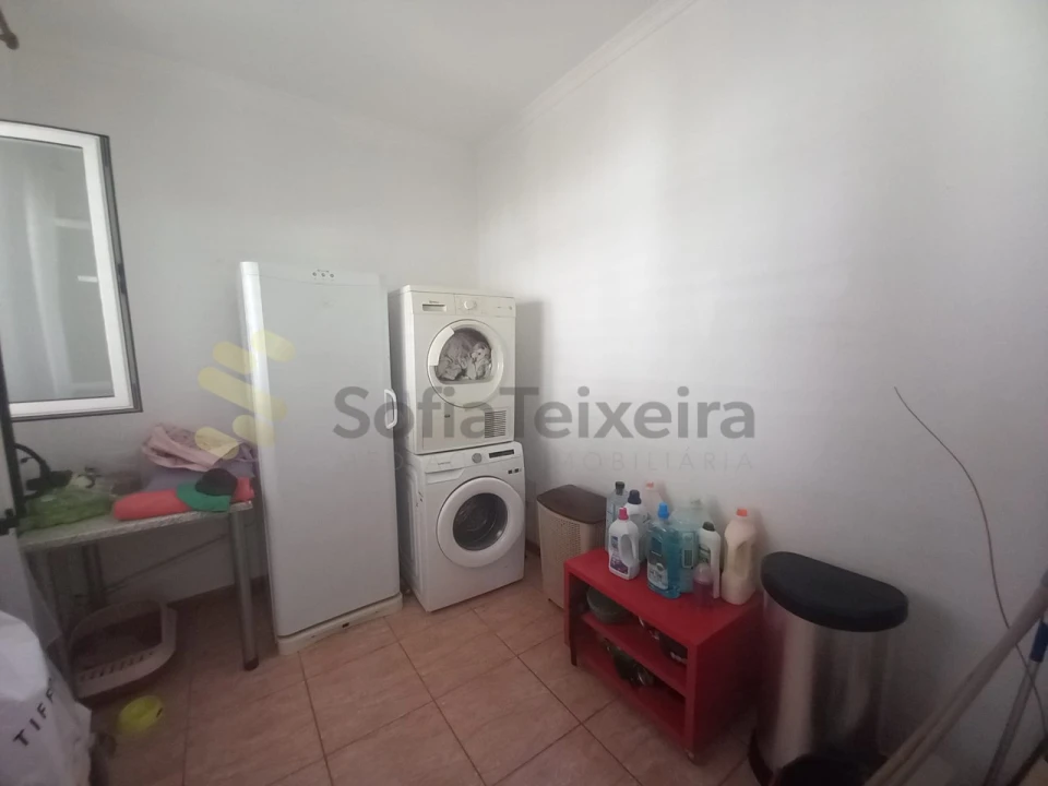 Moradia T5 para Venda em Vila Boa do Bispo Foto 10