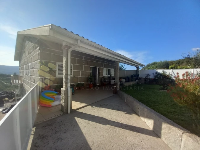 Moradia T5 para Venda em Vila Boa do Bispo Foto 4