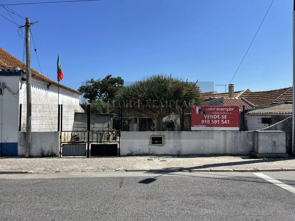 Moradia T6 para Venda em Moita Foto 15