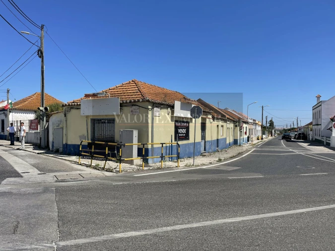 Moradia T6 para Venda em Moita Foto 7