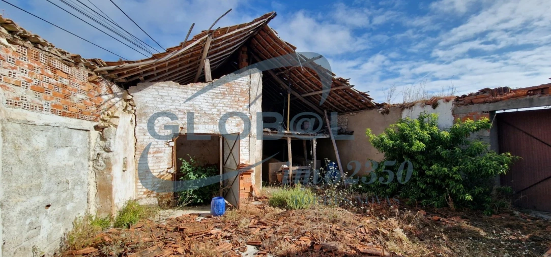 Moradia T4 para Venda em Paialvo Foto 8