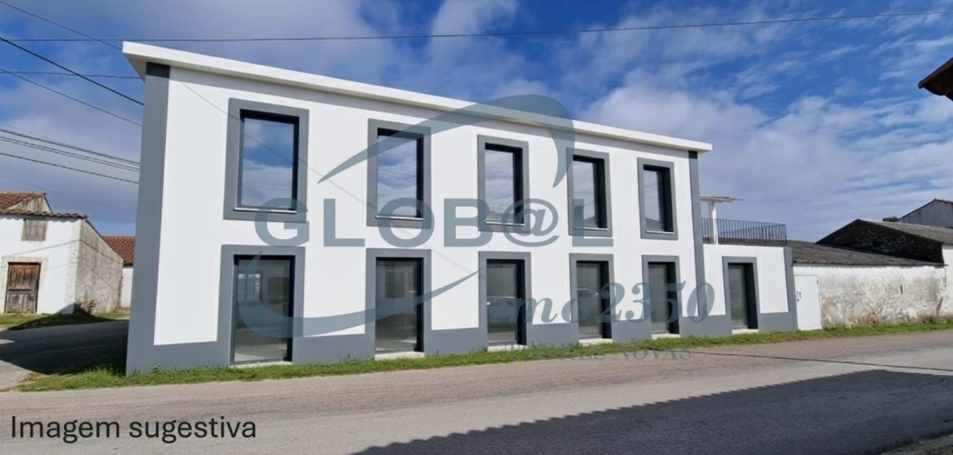 Moradia T4 para Venda em Paialvo