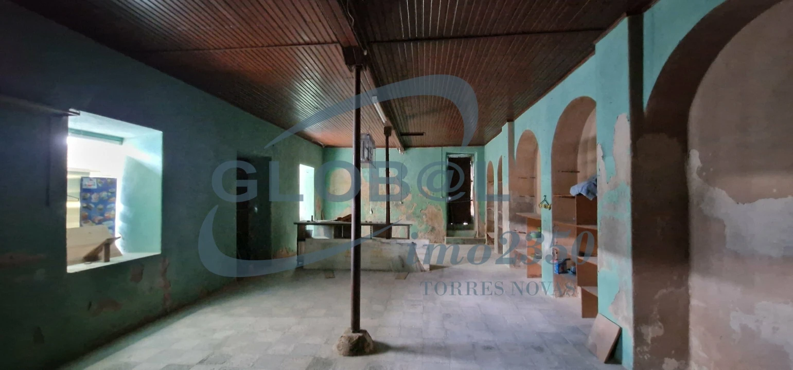 Moradia T4 para Venda em Paialvo Foto 12