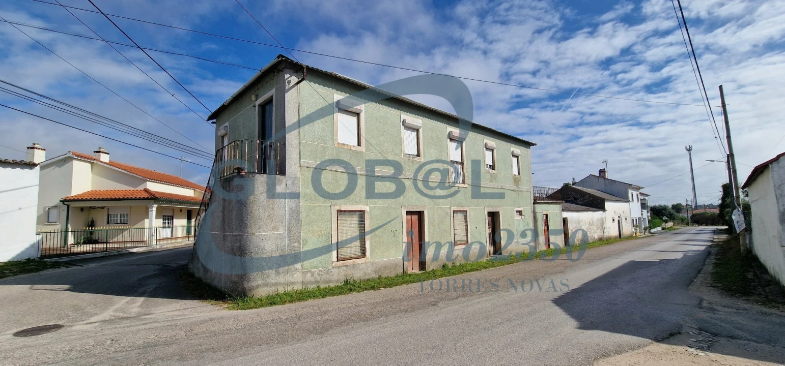 Moradia T4 para Venda em Paialvo Foto 4