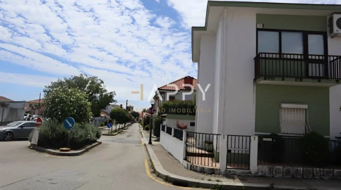 Moradia T5 para Venda em Ramalde