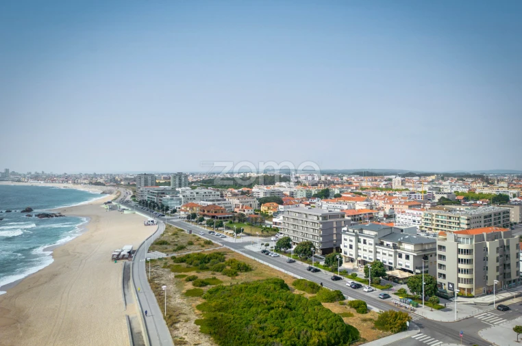 Apartamento T1 para Venda em Vila do Conde Foto 1