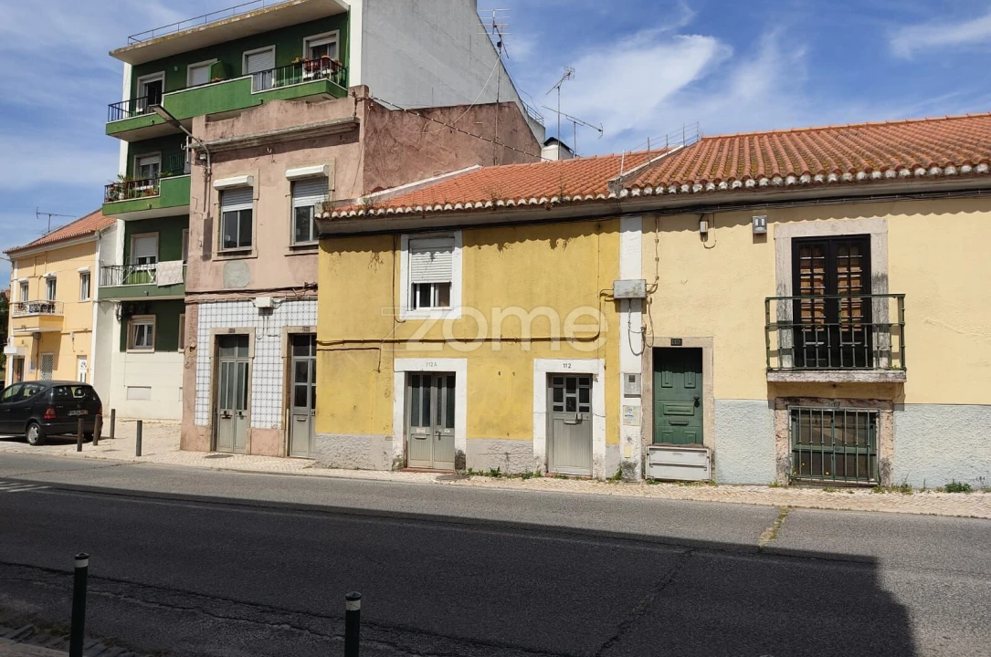 Moradia T1 para Venda em Loures Foto 9