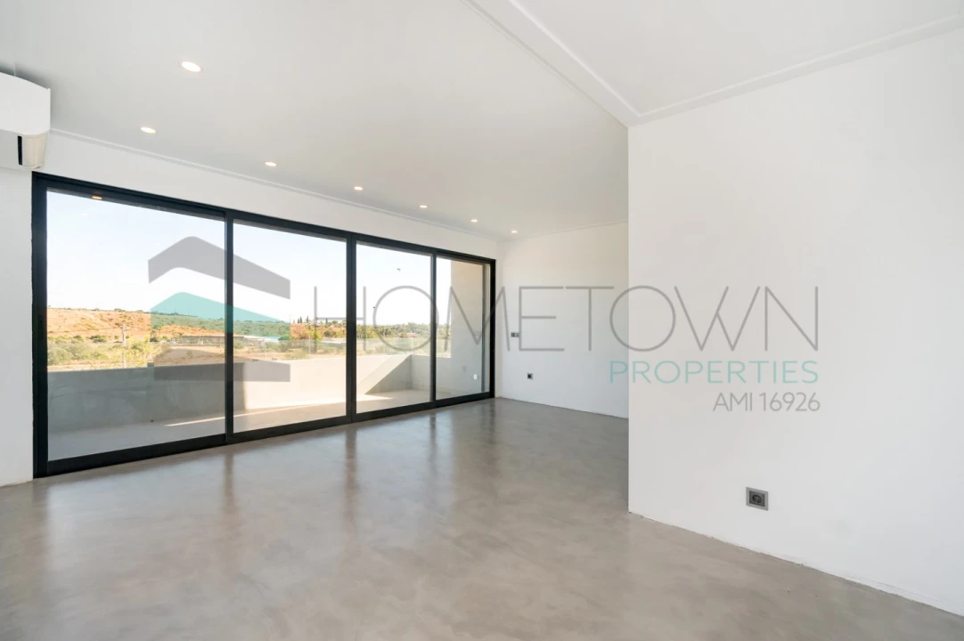 Moradia T5 para Venda em Quarteira Foto 20