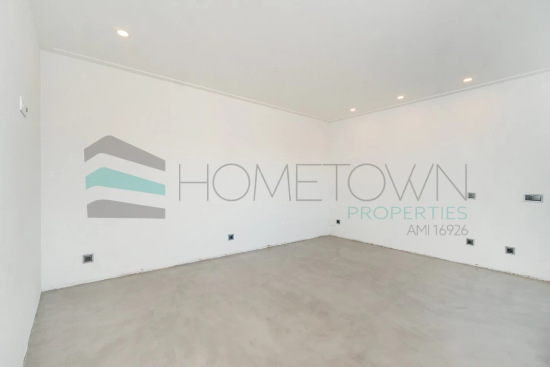 Moradia T5 para Venda em Quarteira Foto 38