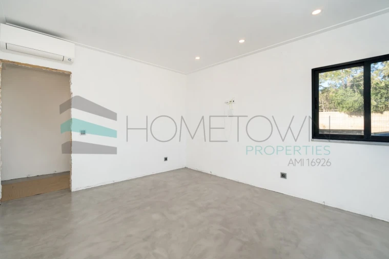 Moradia T5 para Venda em Quarteira Foto 23