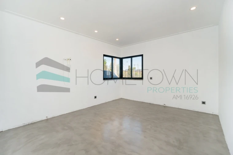 Moradia T5 para Venda em Quarteira Foto 26