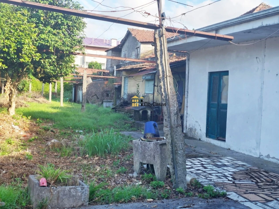 Prédio para Venda em Paredes Foto 28