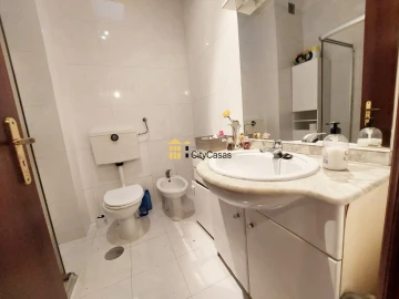 Moradia T6 para Venda em Campanhã