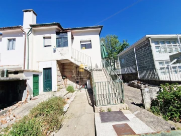 Moradia T6 para Venda em Campanhã