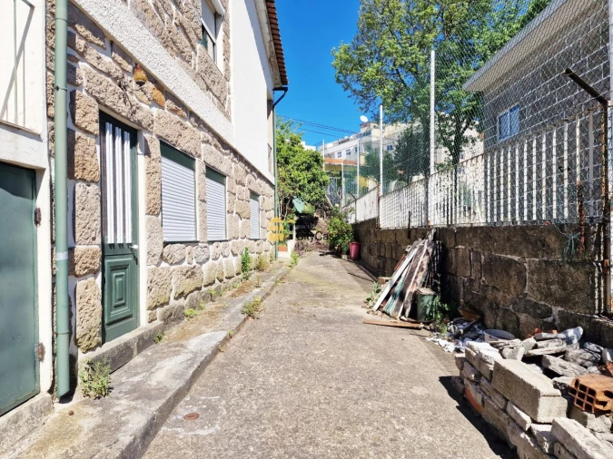 Moradia T6 para Venda em Campanhã Foto 3