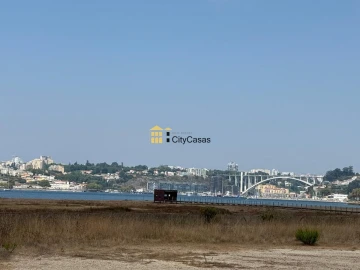Moradia T4 para Venda em Canidelo