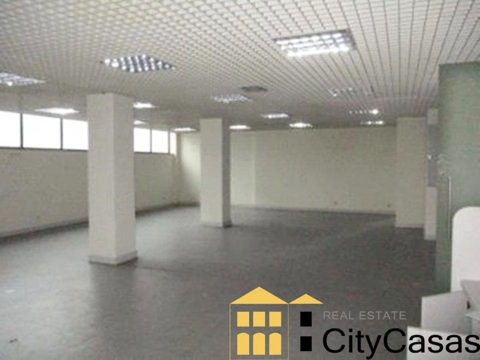 Loja para Venda em Cedofeita, Santo Ildefonso, Sé, Miragaia, São Nicolau e Vitória Foto 2