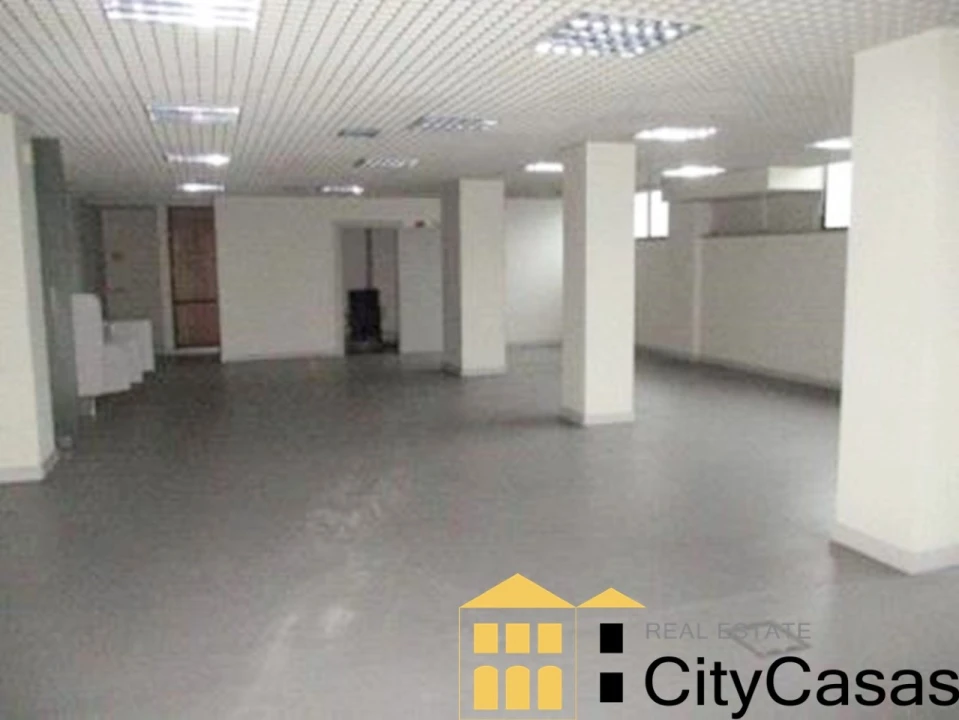 Loja para Venda em Cedofeita, Santo Ildefonso, Sé, Miragaia, São Nicolau e Vitória Foto 4