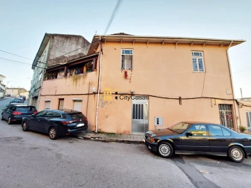 Moradia T8 para Venda em Ermesinde