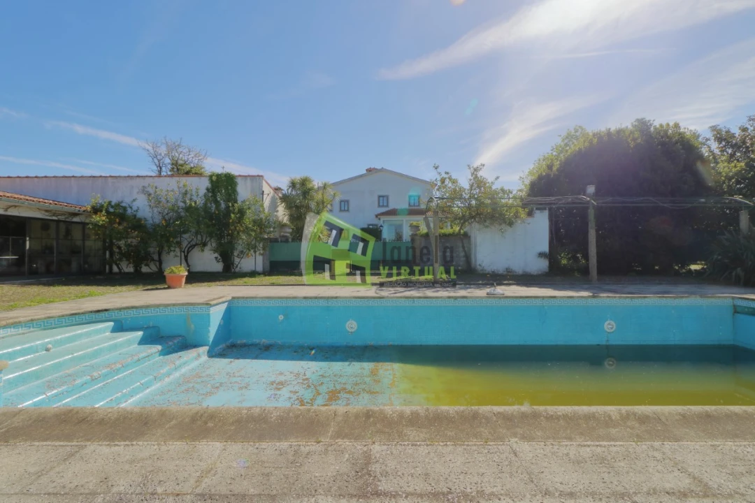 Moradia T5 para Venda em Barqueiros Foto 8