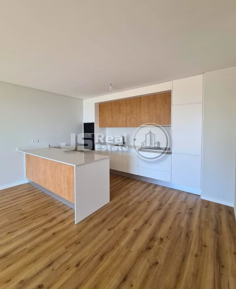 Apartamento T3 para Venda em Estreito de Camara de Lobos