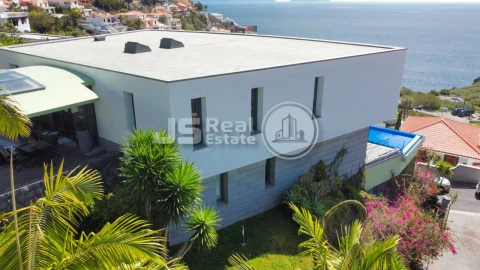 Moradia T3 para Venda em Caniço