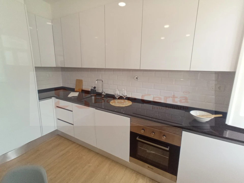 Apartamento T2 para Venda em São Vicente Foto 2