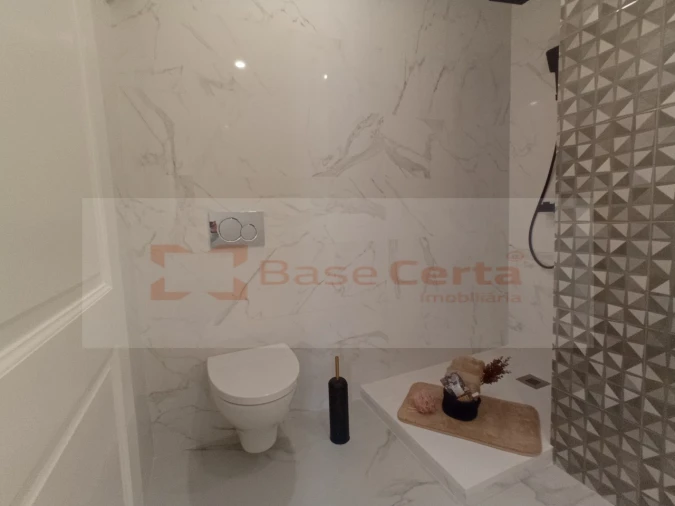Apartamento T2 para Venda em São Vicente Foto 11