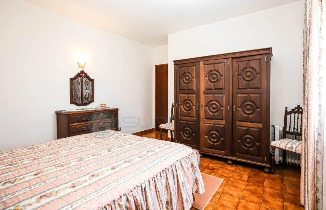 Moradia T3 para Venda em Budens Foto 22