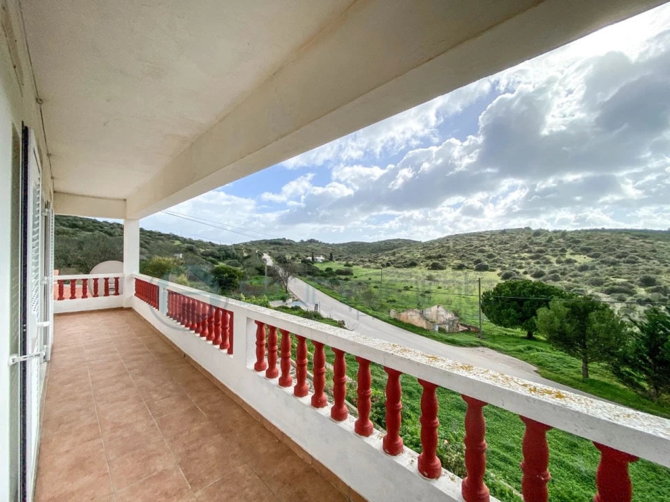 Moradia T3 para Venda em Budens Foto 13