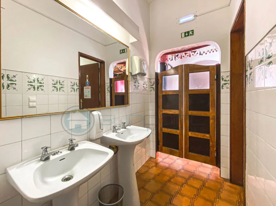 Moradia T3 para Venda em Budens Foto 36