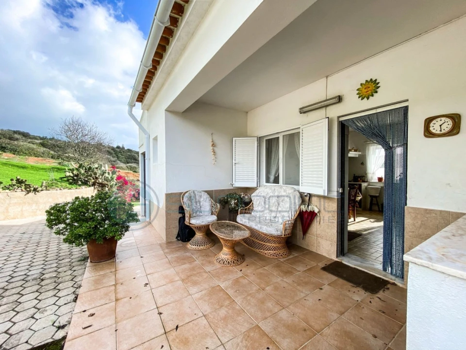 Moradia T3 para Venda em Budens Foto 2