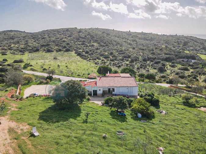 Moradia T3 para Venda em Budens Foto 17