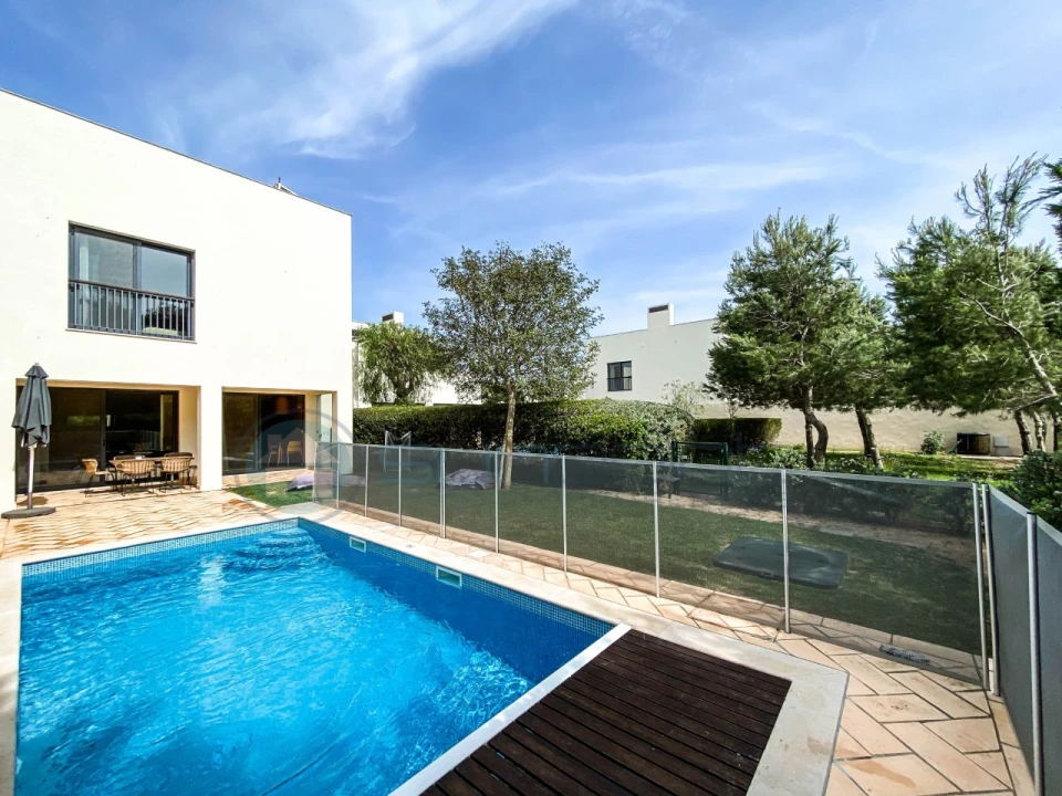 Moradia T3 para Venda em Vila de Sagres Foto 7