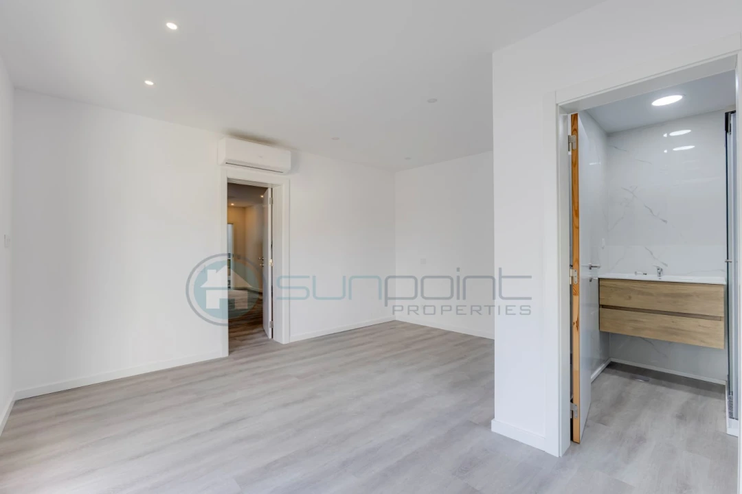 Apartamento T2 para Venda em Luz Foto 14