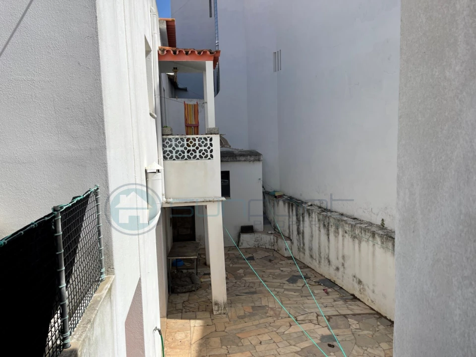 Moradia T2 para Venda em Luz Foto 17