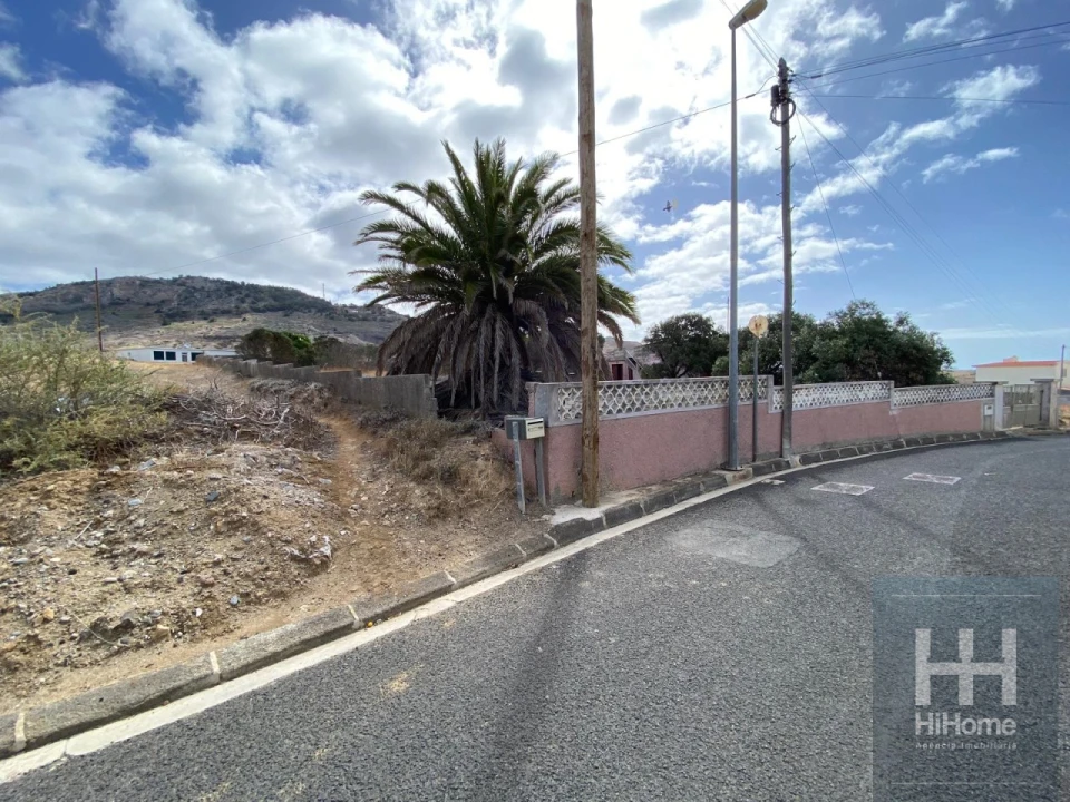 Moradia T2 para Venda em Porto Santo Foto 28