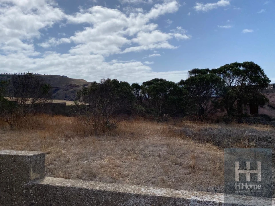 Moradia T2 para Venda em Porto Santo Foto 16