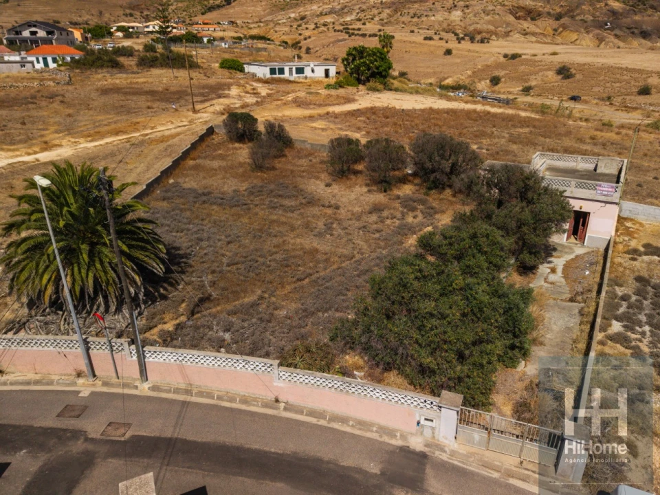 Moradia T2 para Venda em Porto Santo Foto 26
