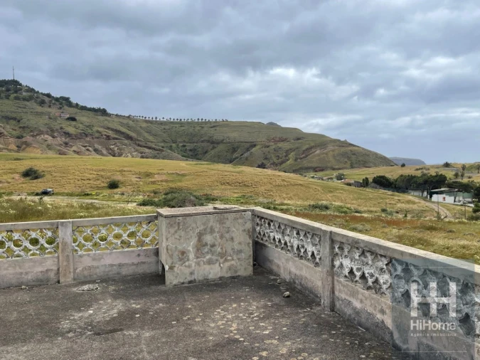 Moradia T2 para Venda em Porto Santo Foto 3